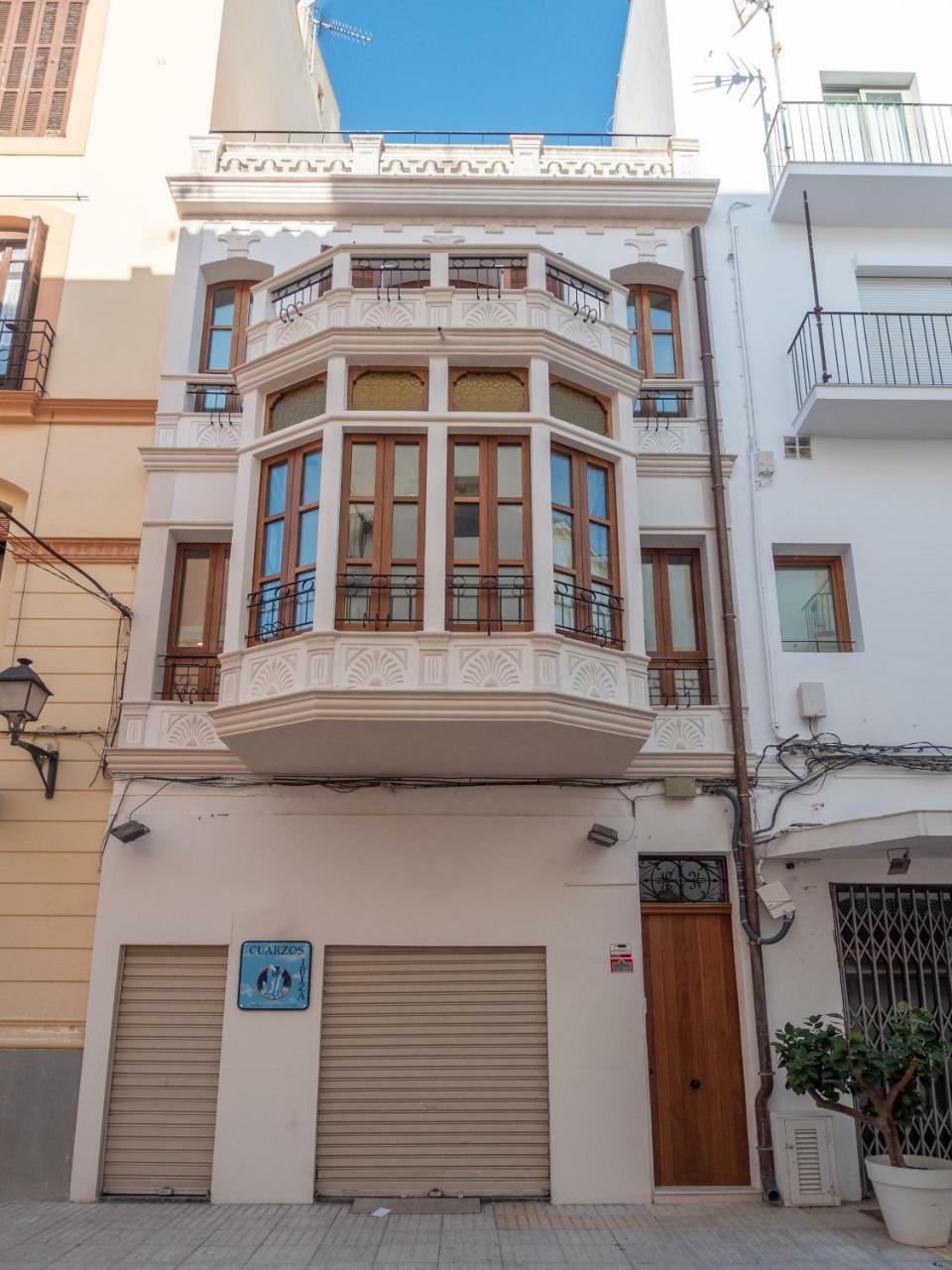 Es Palauet Brandnew One Suite Apartment In Ibiza Center Exterior foto